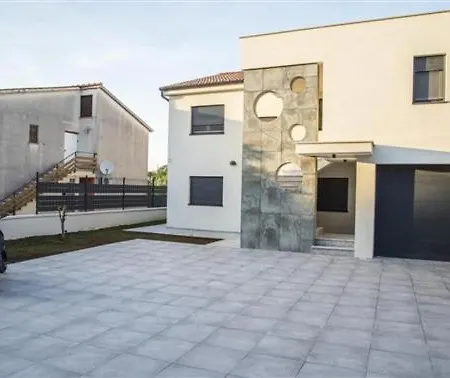 House Ziggy * Vinkuran